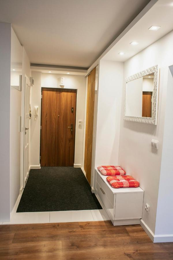 Best Apartment ทาร์นูฟ ภายนอก รูปภาพ