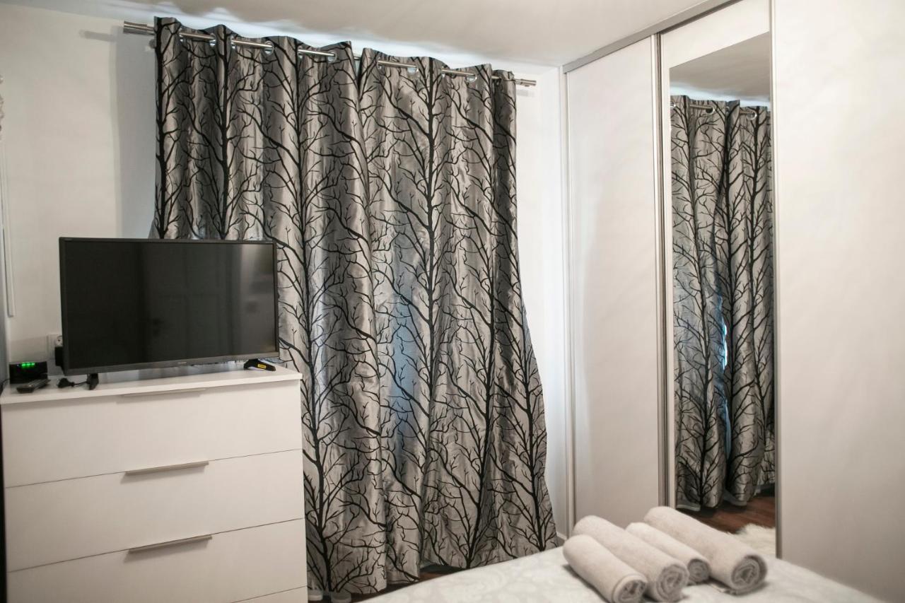 Best Apartment ทาร์นูฟ ภายนอก รูปภาพ